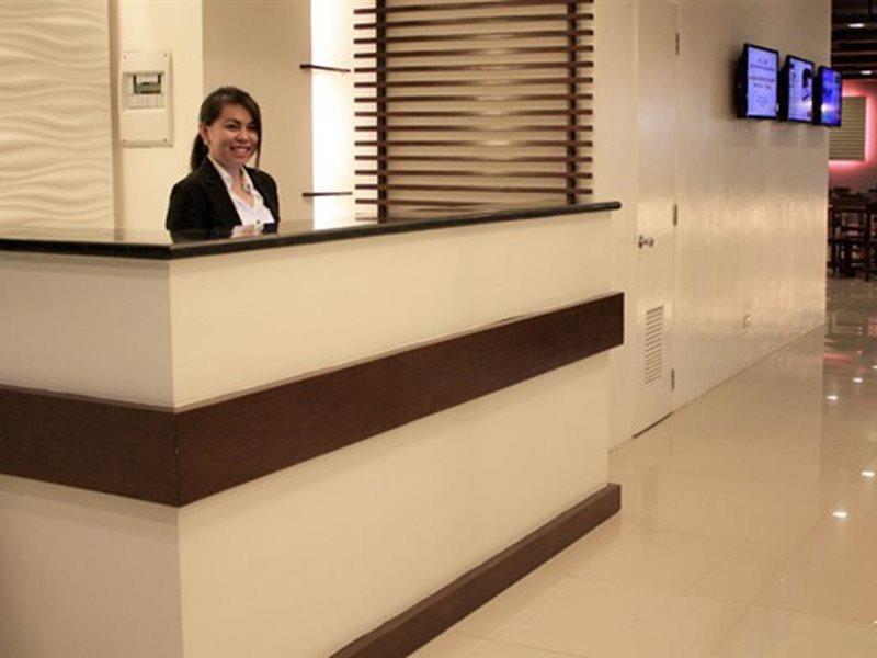 Cityscape Hotel Mandaue Exterior foto