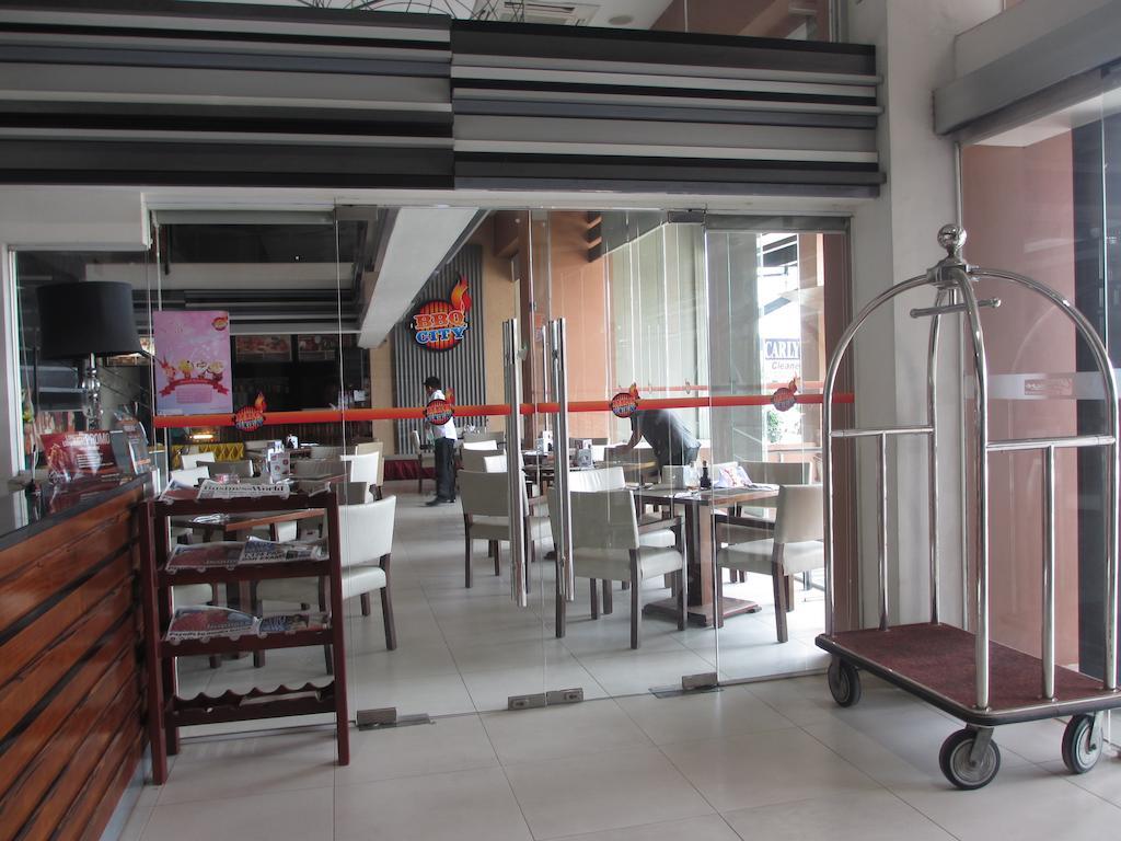 Cityscape Hotel Mandaue Exterior foto