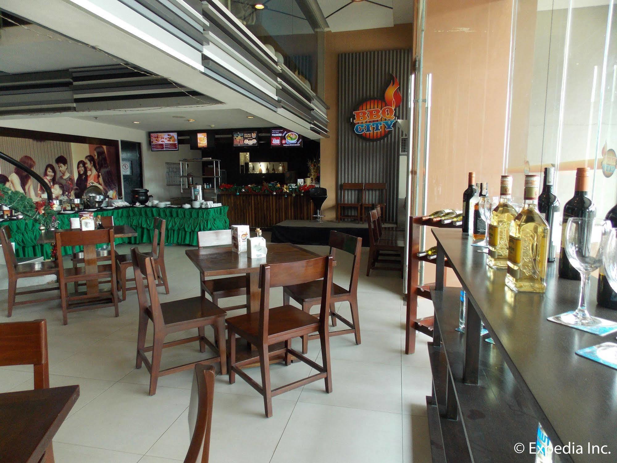 Cityscape Hotel Mandaue Exterior foto